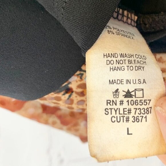 JAIPUR SPARKLE ANIMAL PRINT RUFFLE TOP - LARGE - Picture 5 of 5